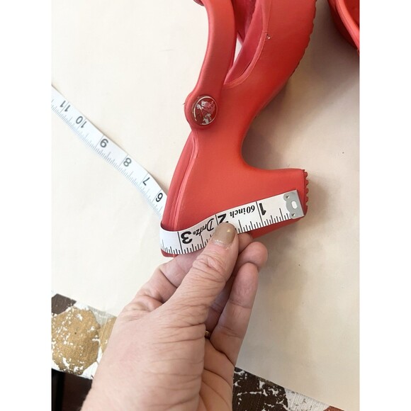 CROCS Cyprus IV Mule Sandals Women's Size 6 Red Slip On Heels Comfort - Picture 4 of 9